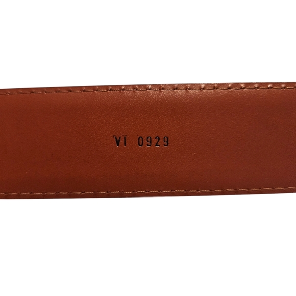 Louis Vuitton Authentic Epi Belt - Picture 10 of 11